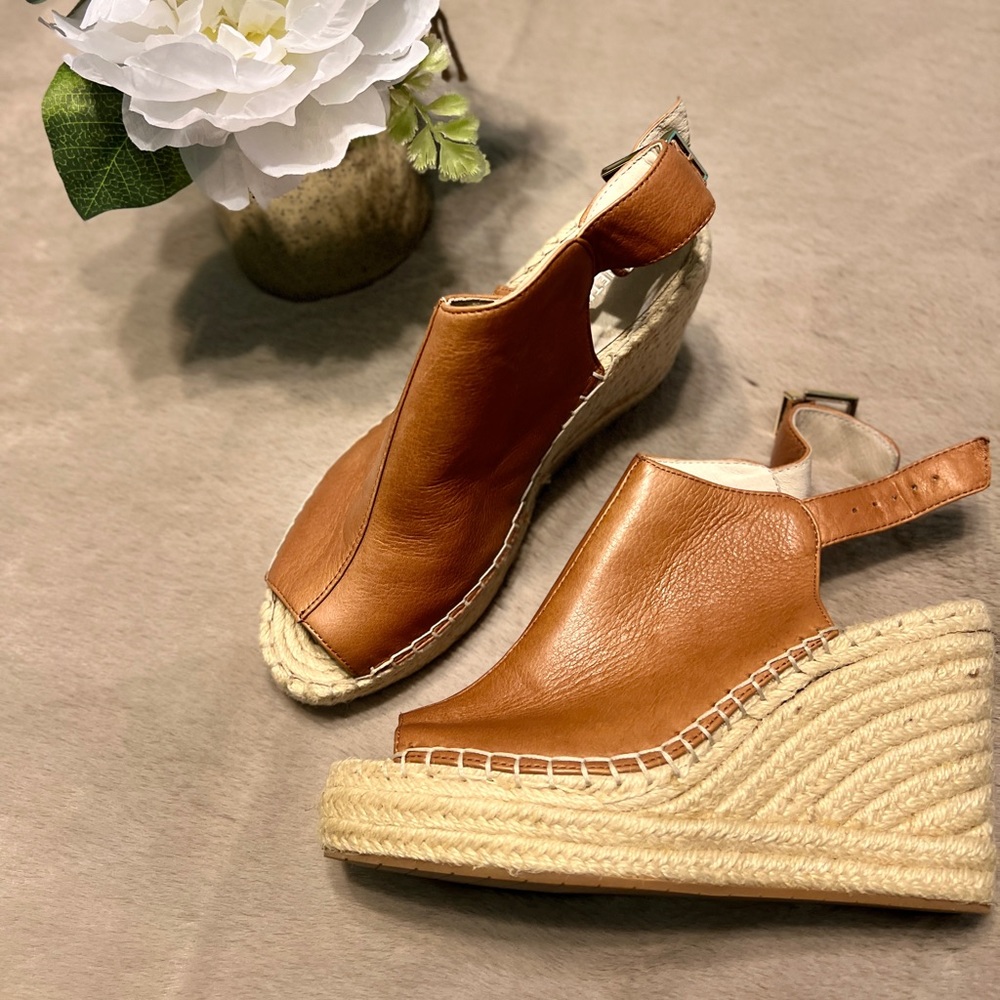 Kenneth Cole Platforms